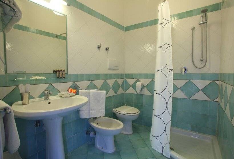 Трехместный Номер Стандарт с Балконом, & Residence Matarese