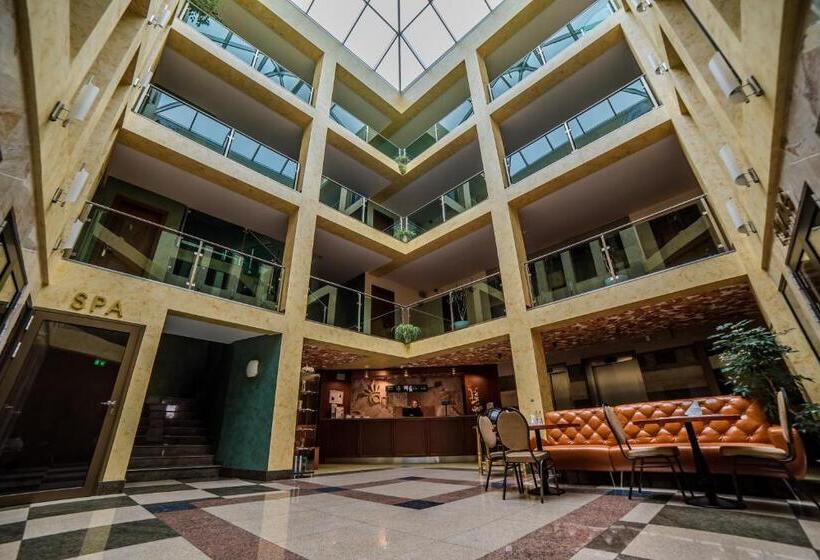 اتاق استاندارد یک نفره, Spa Amber Palace