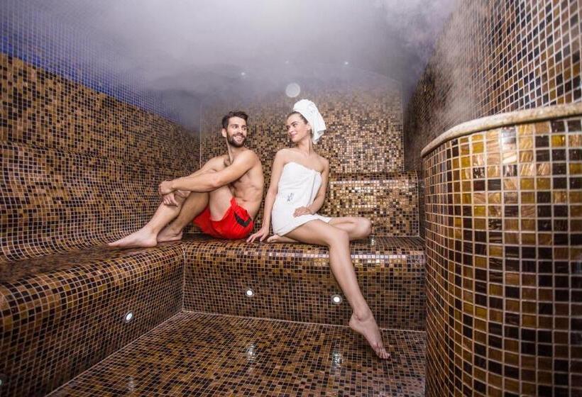 اتاق استاندارد یک نفره, Spa Amber Palace