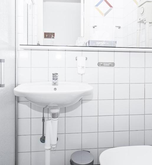Номер Economy, Stadshotellet Lidköping