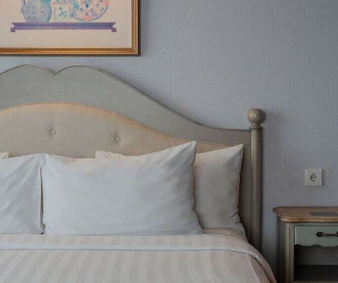 Президентский Люкс, The Capital Hotel Surabaya