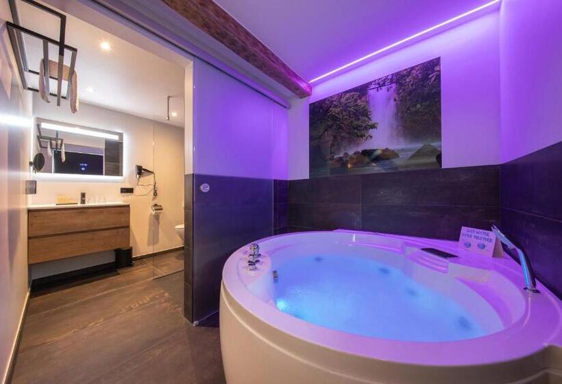 Номен Superior с Гидромассажем, Boutique Hotel Scheepers