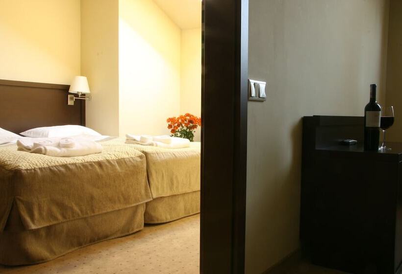 إستوديو قياسى, Elbrus Spa & Wellness