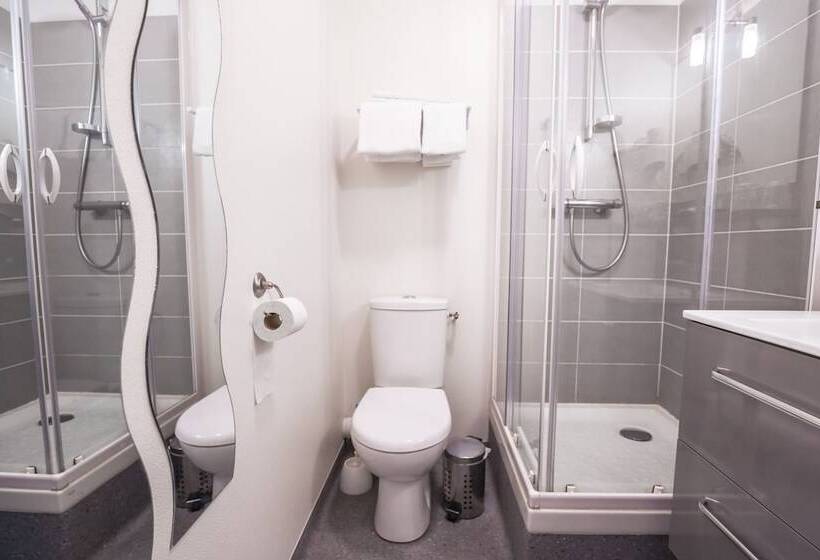 Трехместный Номер Superior, Hôtel De La T.a