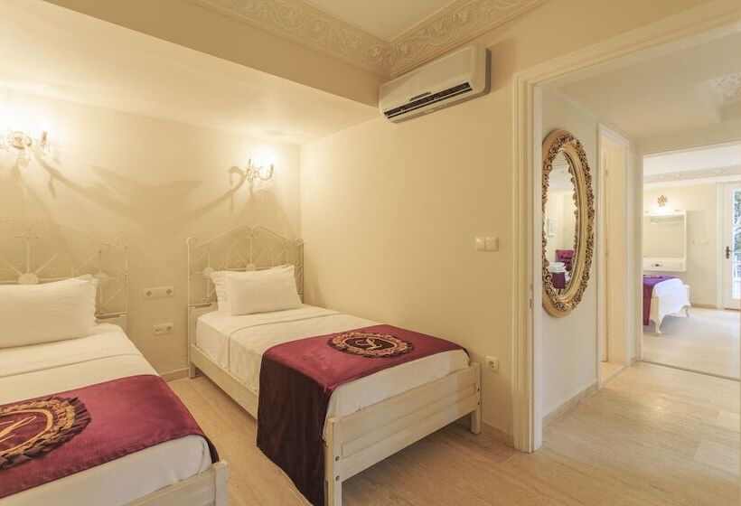 Люкс Повышенной Комфортности, Lukka Exclusive Hotel – Adult Only +12