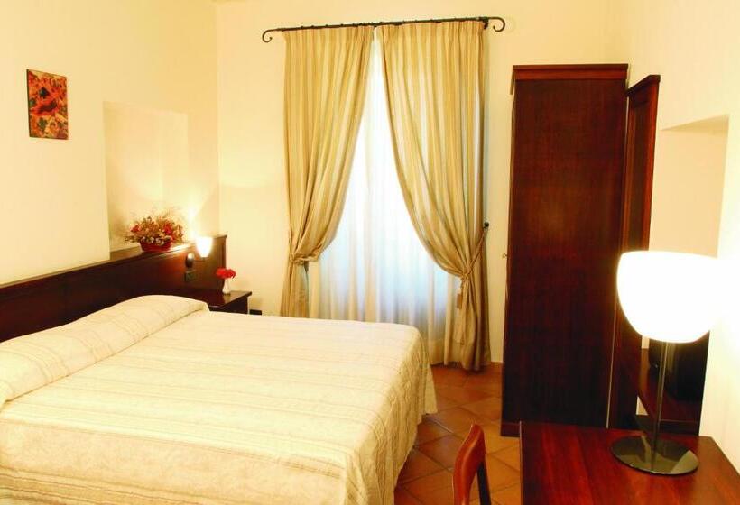 带2个卧室的公寓, San Claudio