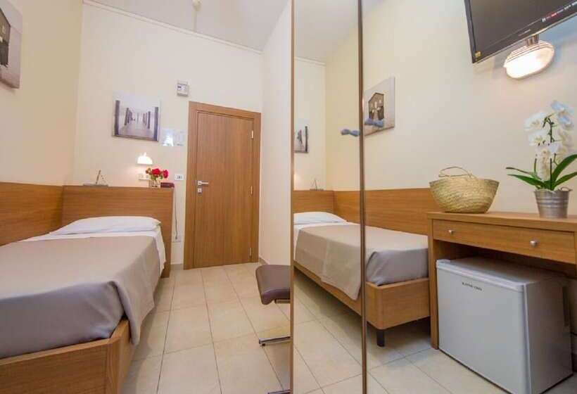 חדר סטנדרט יחיד, Mediterraneo Hotel & Suites