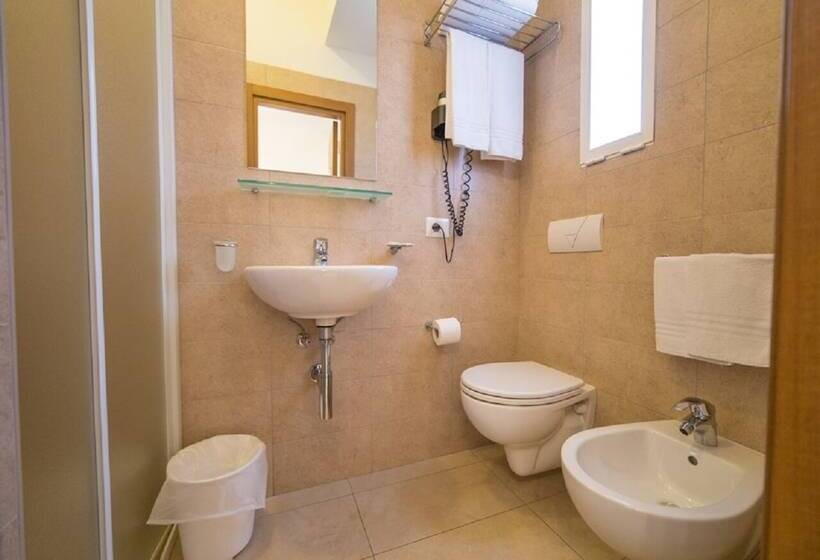 חדר סטנדרט, Mediterraneo Hotel & Suites