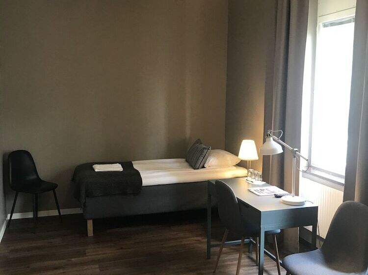 Номер Стандарт Трехместный, Sidsjö Hotell & Konferens