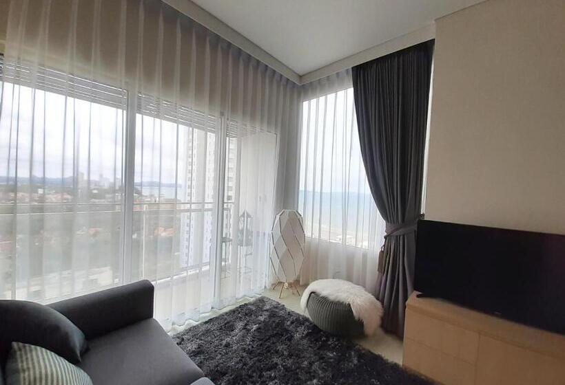豪华海景房, Veranda Residence Pattaya By Sea