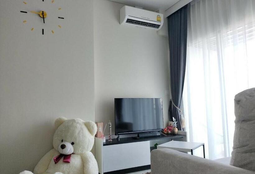 带阳台的三人标准间, Veranda Residence Pattaya By Sea