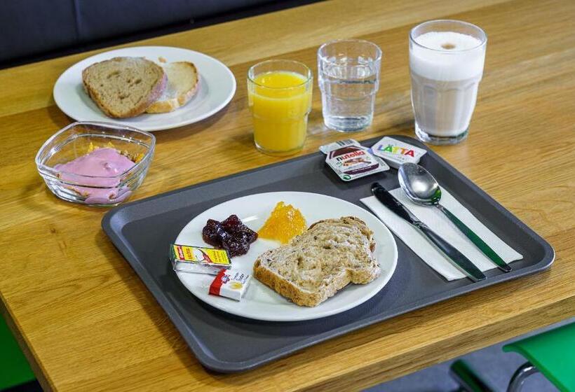 חדר סטנדרט יחיד, Backpackers Villa Sonnenhof   Hostel Interlaken