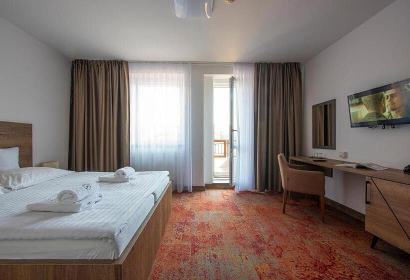 Номер Стандарт с Балконом, Wellness Hotel Vinnay