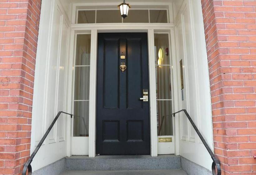 스탠다드 스튜디오, Comfy Beacon Hill Studio Great For Work Travel #7