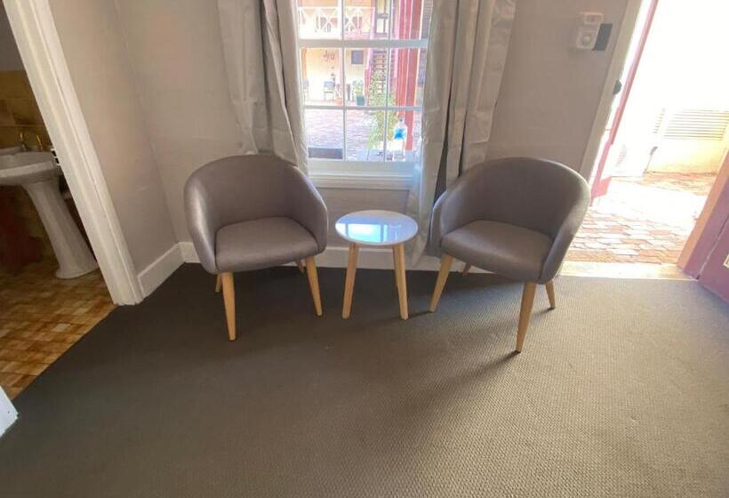 Номер Deluxe Кровать Кинг, Settlers House York
