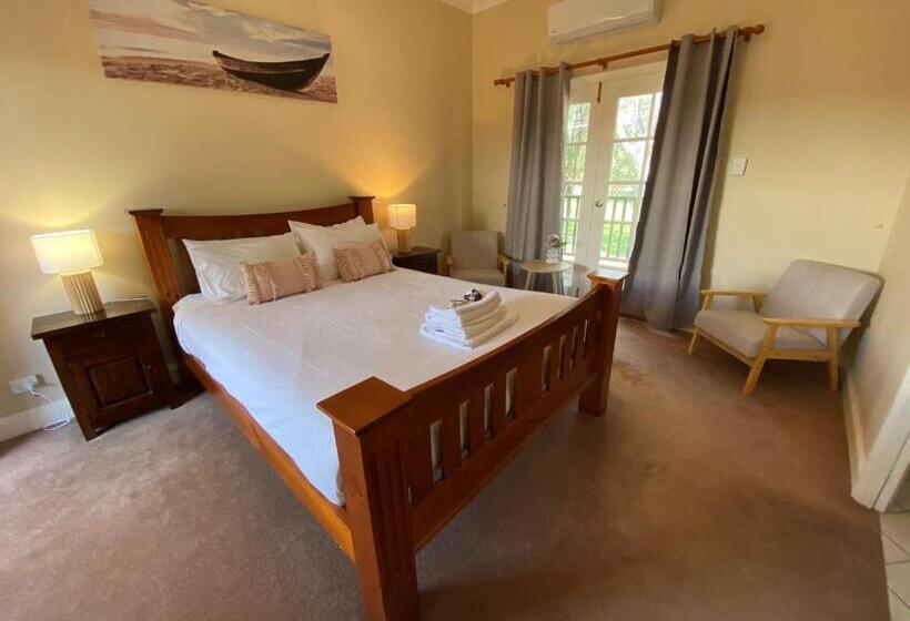 Номер Стандарт с Гидромассажем, Settlers House York