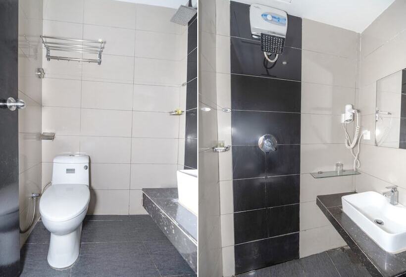اتاق لوکس, Oyo 89944 Stay Inn