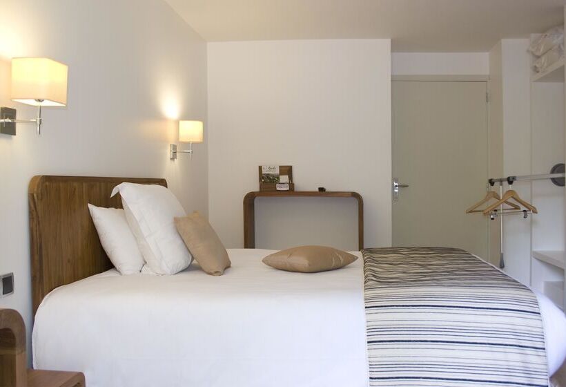 Номер Стандарт, Logis Hôtel & Restaurant   Le Manoir De Sauvegrain