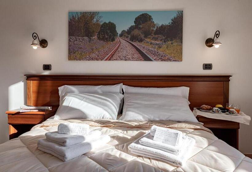 Номер Стандарт, Relais Casina Copini