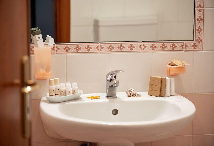 Полулюкс Одноместный с Террасой, Relais Casina Copini
