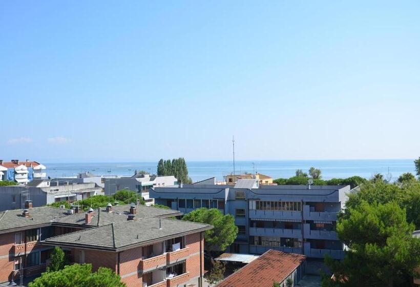 景色の見えるスイートルーム, Residence Sanremo