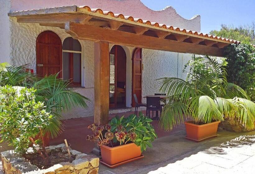 غرفة قياسية رباعية, Villa Belfiori