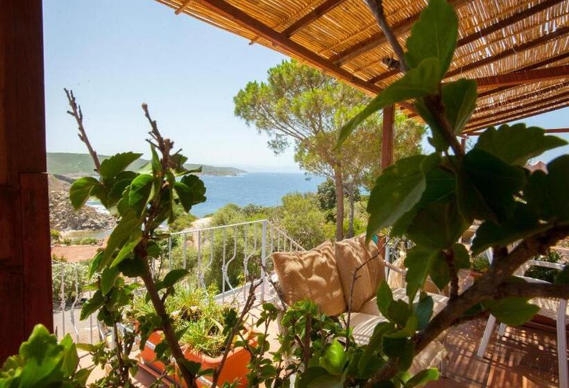 Четырехместный Номер Стандарт Вид на Море, Villa Belfiori