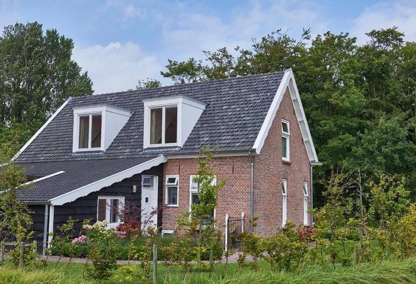 Люкс Вид на Сад, Villa Magnolia