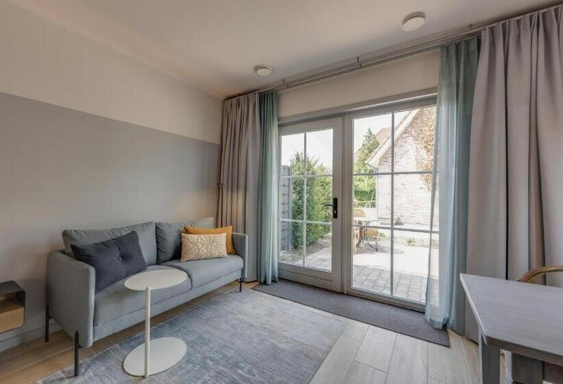 Студия Стандарт, Villa Magnolia