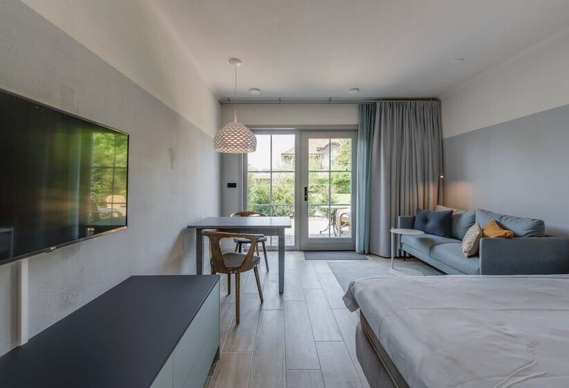 Студия Стандарт, Villa Magnolia