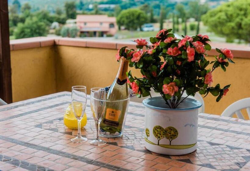 آپارتمان دوبلکس 1 خوابه, Residence Borgo Felciaione