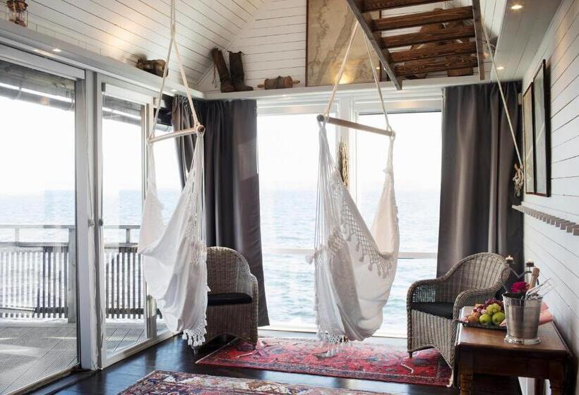 استودیوی استاندارد, Strandflickornas Havshotell Lysekil