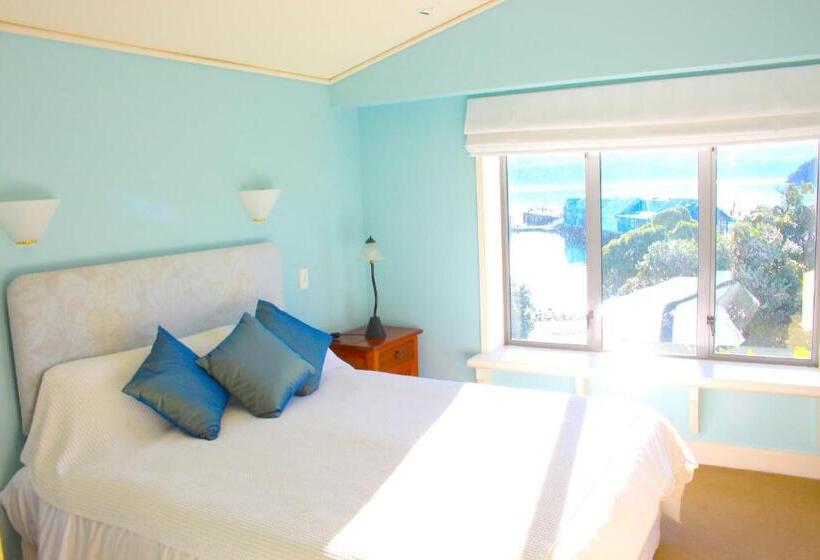 Апартаменты 2 Спальни Вид на Море, Bruce Waterfront Apartments