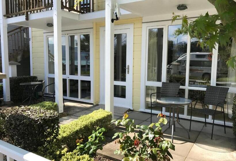 Апартаменты 1 Спальня Вид на Сад, Bruce Waterfront Apartments