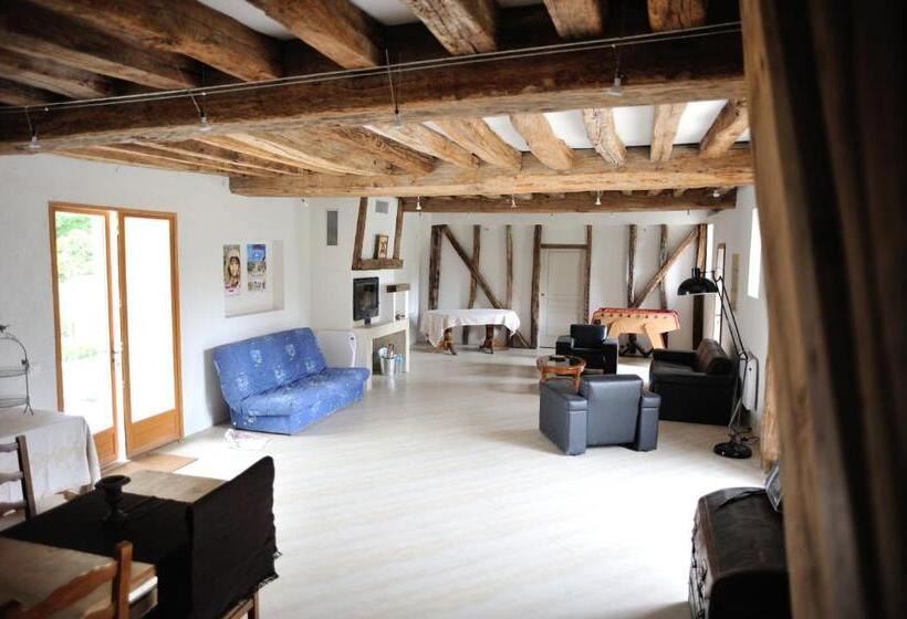 Номер Стандарт, La Bergerie Du Château De Pommeuse