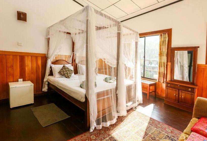 اتاق لوکس یک تخته, Srilak View Holiday Inn