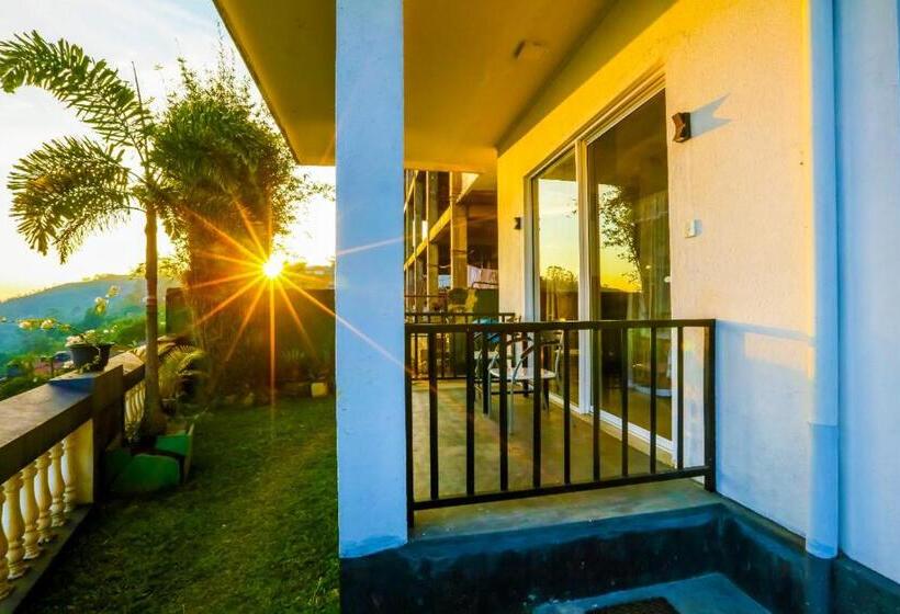 اتاق استاندارد, Srilak View Holiday Inn