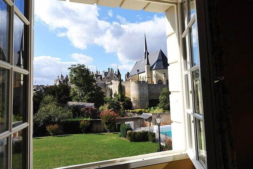 اتاق سوپریور, Citotel Le Relais Du Bellay