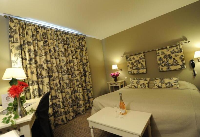 اتاق راحتی, Citotel Le Relais Du Bellay