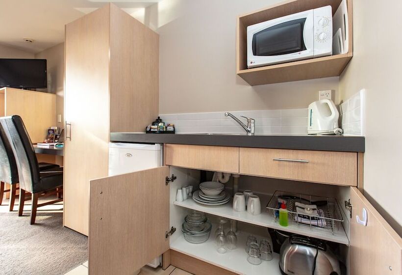 Апартаменты 2 Спальни, Cranford Oak Motel