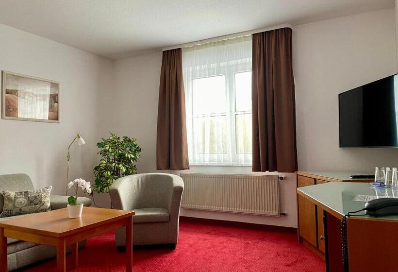 스위트, Gut Hotel Pommernhotel Barth