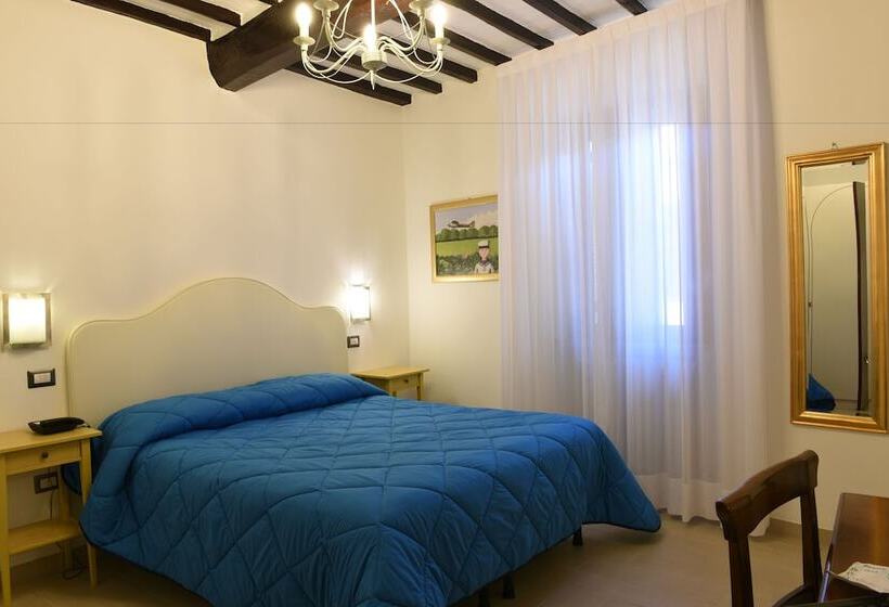 스탠다드 룸, Albergo Umbria