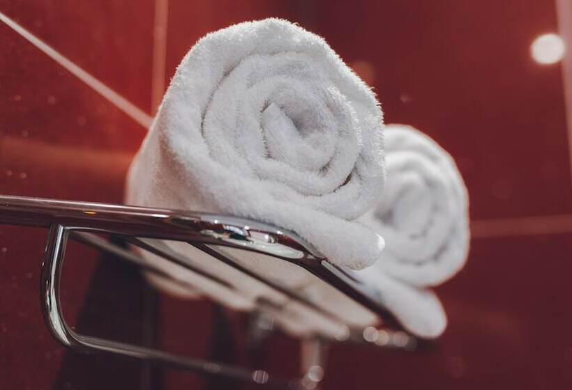 Номер Superior Кровать Кинг, The Clarence Boutique Rooms