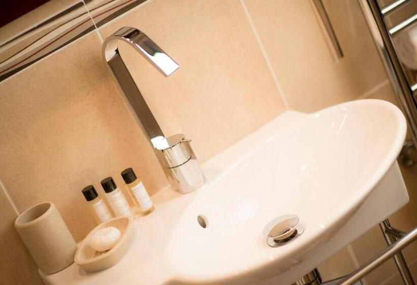 Номер Executive Кровать Кинг, The Clarence Boutique Rooms