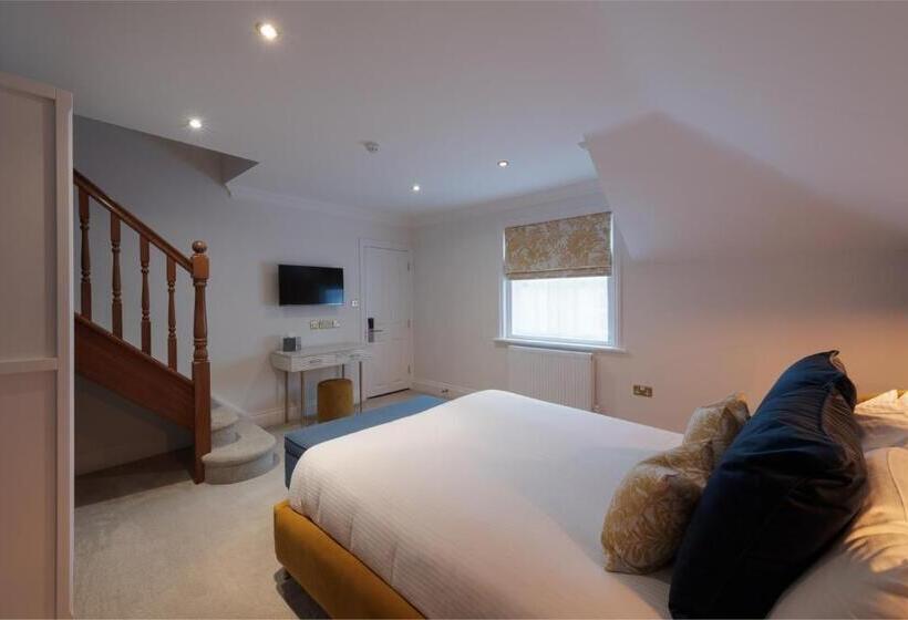 Номер Superior Кровать Кинг, The Clarence Boutique Rooms