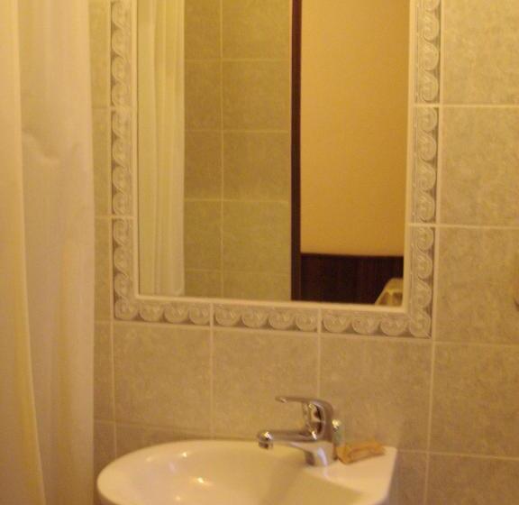 اتاق استاندارد یک نفره, Albergo Anna