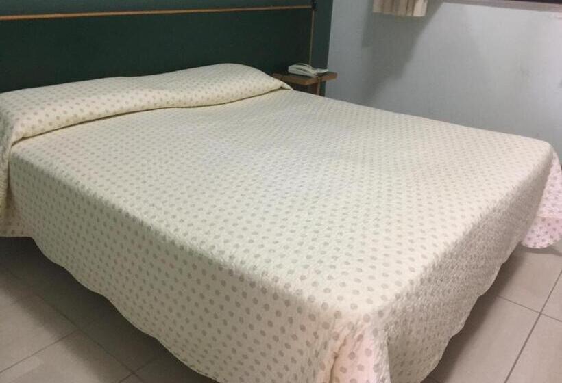 اتاق اکونومی, Ottagono