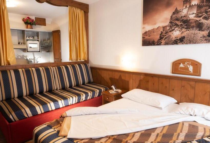 Номер Стандарт Трехместный, Residence Chateau