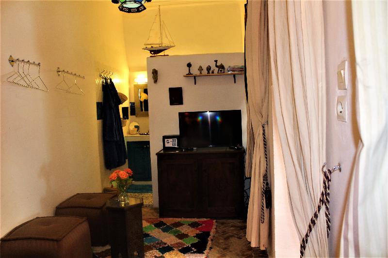 اتاق استاندارد, Riad Alamine