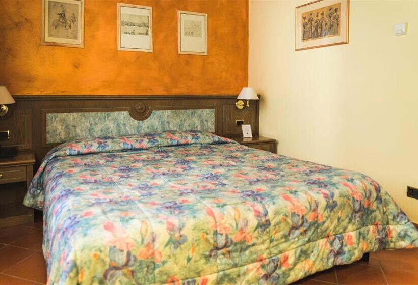 Quarto Estandar Individual, Villa Sonnino